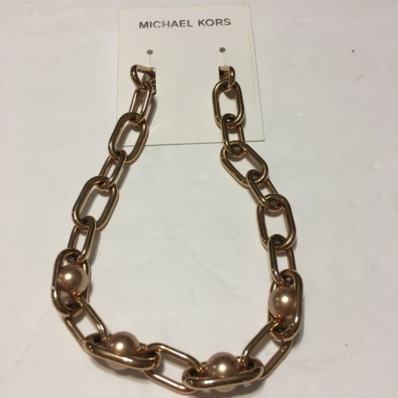 MICHAEL KORS Women Pink Pearl Link Gold Necklace - Picture 7 of 8